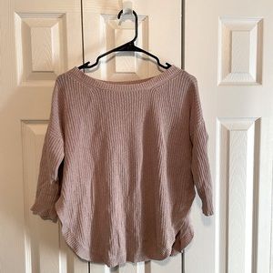 Beautiful quarter sleeve dusty pink sweater